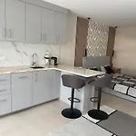 Casa Juli Cascais بيت للعطل الكابيديشي