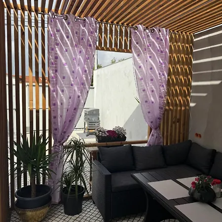 Casa Juli Cascais * الكابيديشي